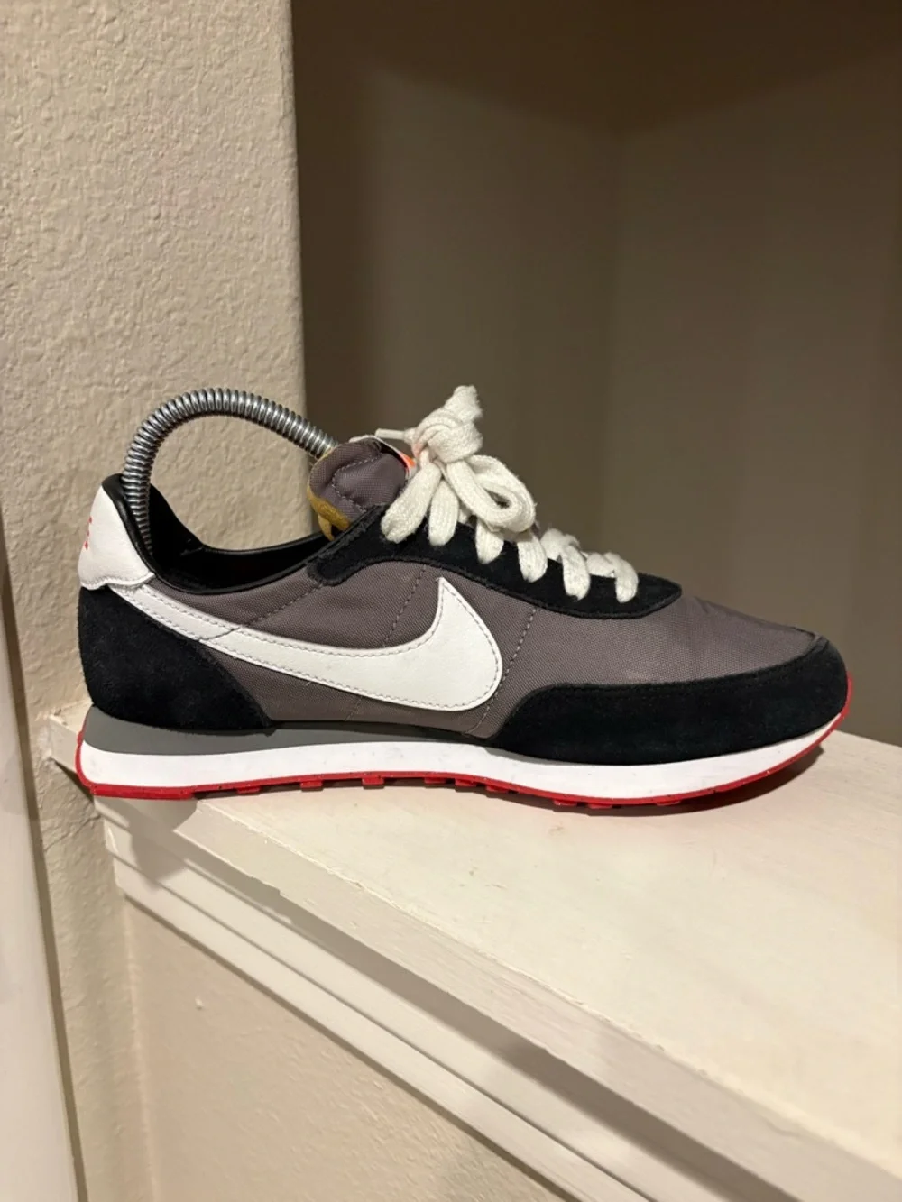 Nike Waffle Trainer 2 Shoes Flat Pewter-Black-Siren Red Youth Size 5Y DC6477-005